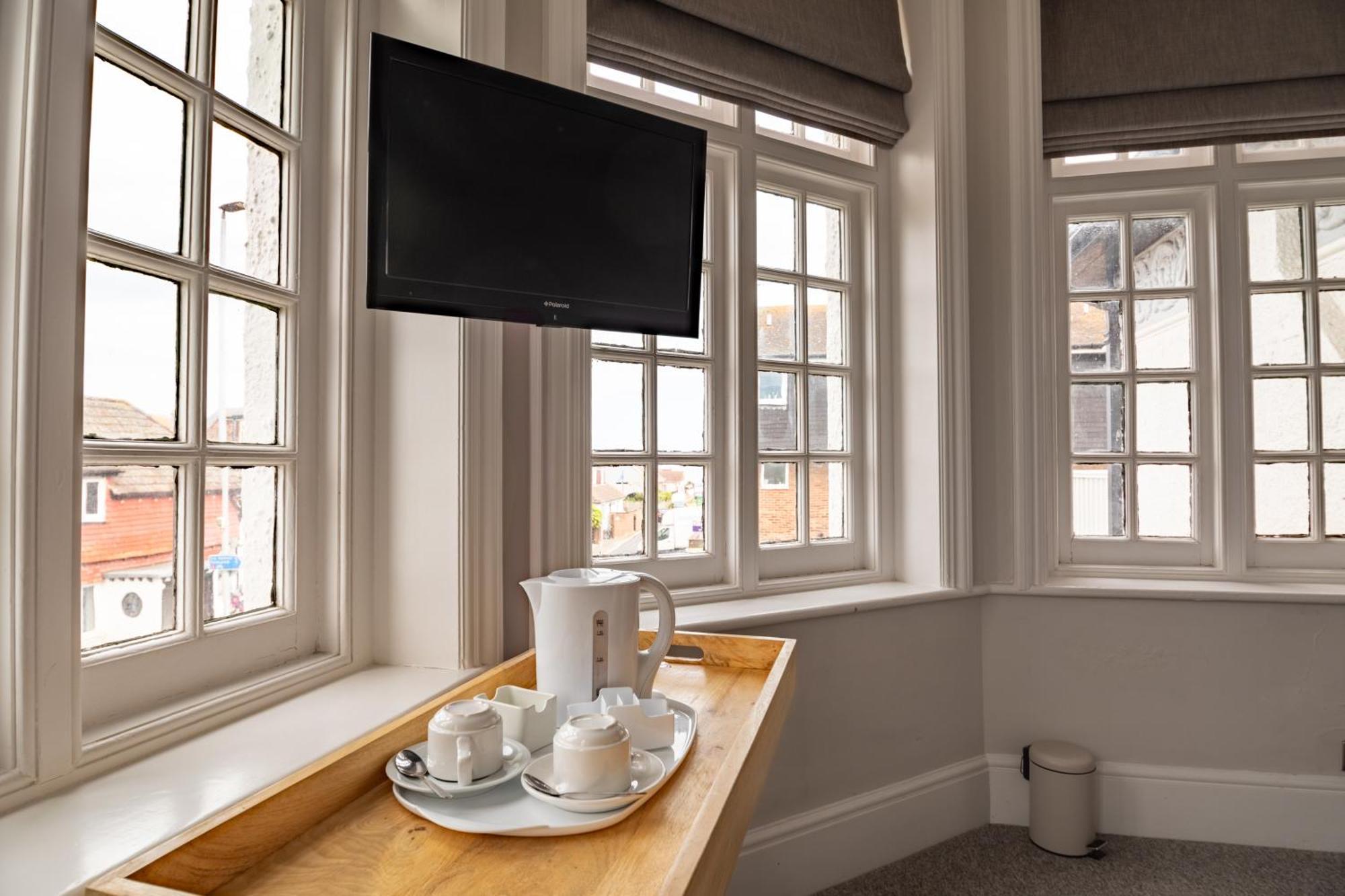 The Bay Hotel 페번시 외부 사진