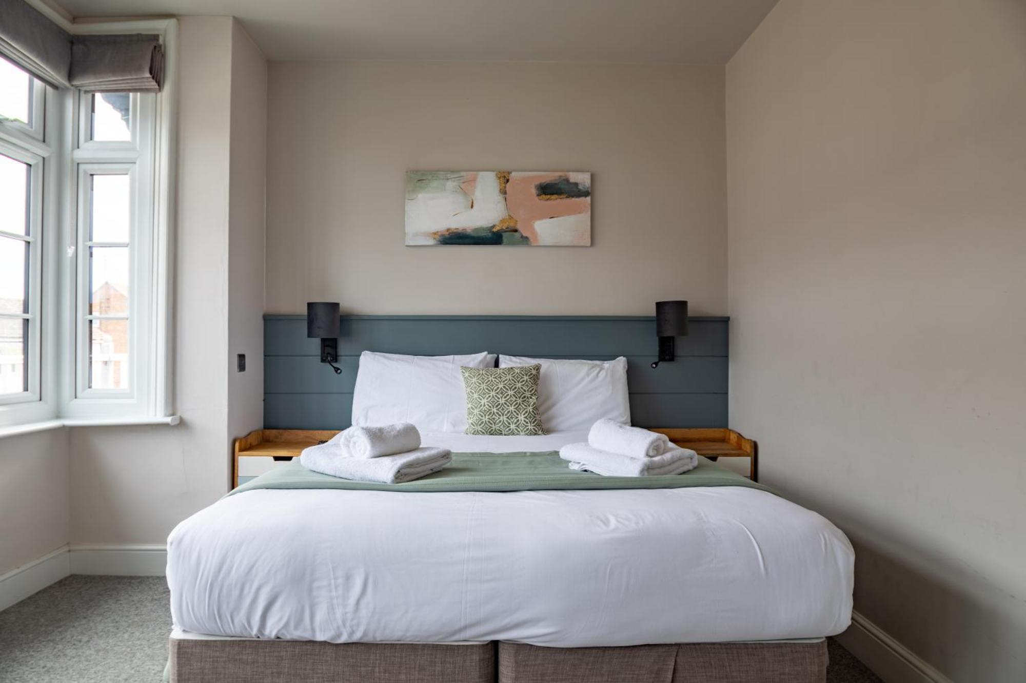 The Bay Hotel 페번시 외부 사진