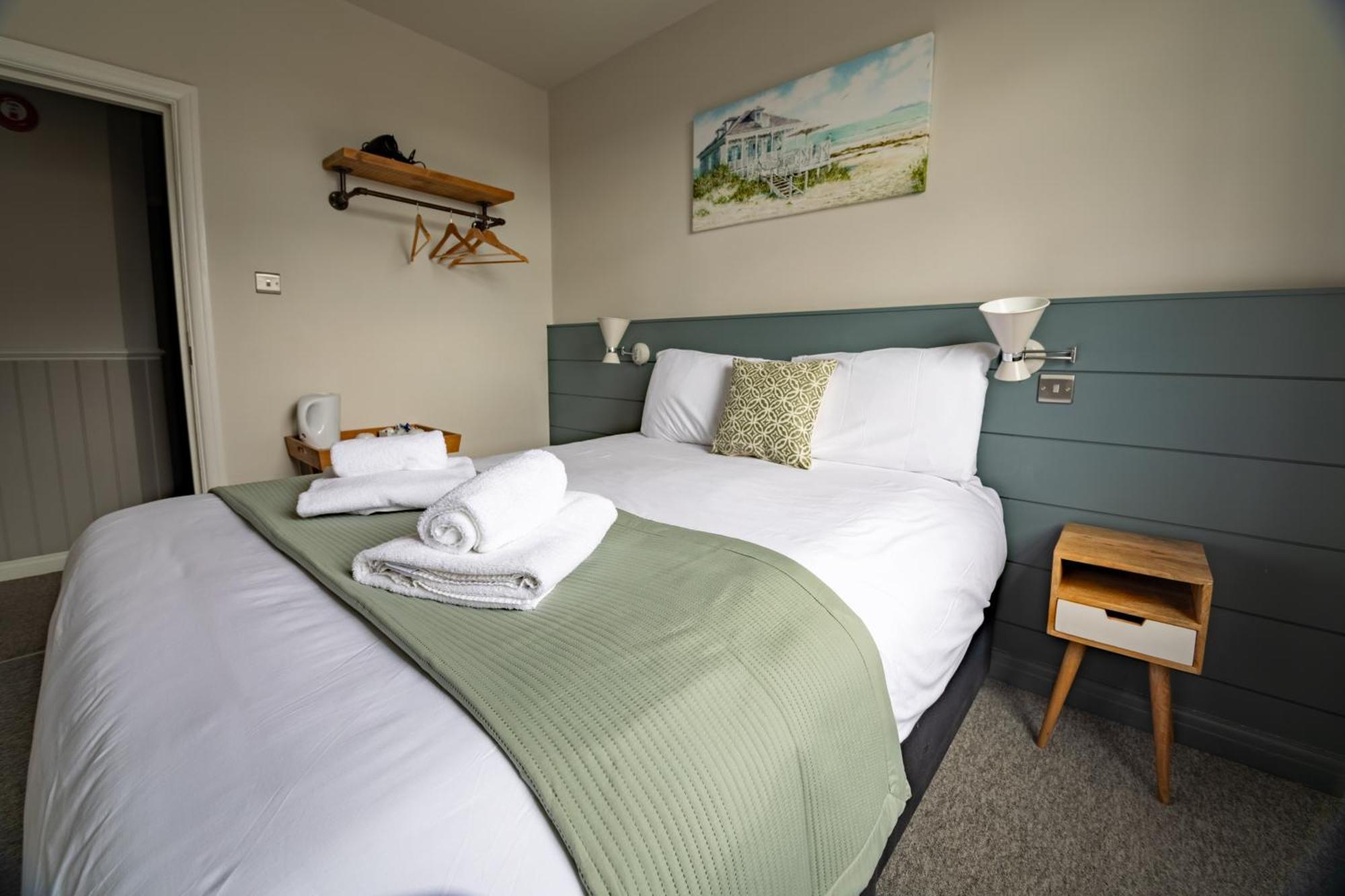The Bay Hotel 페번시 외부 사진