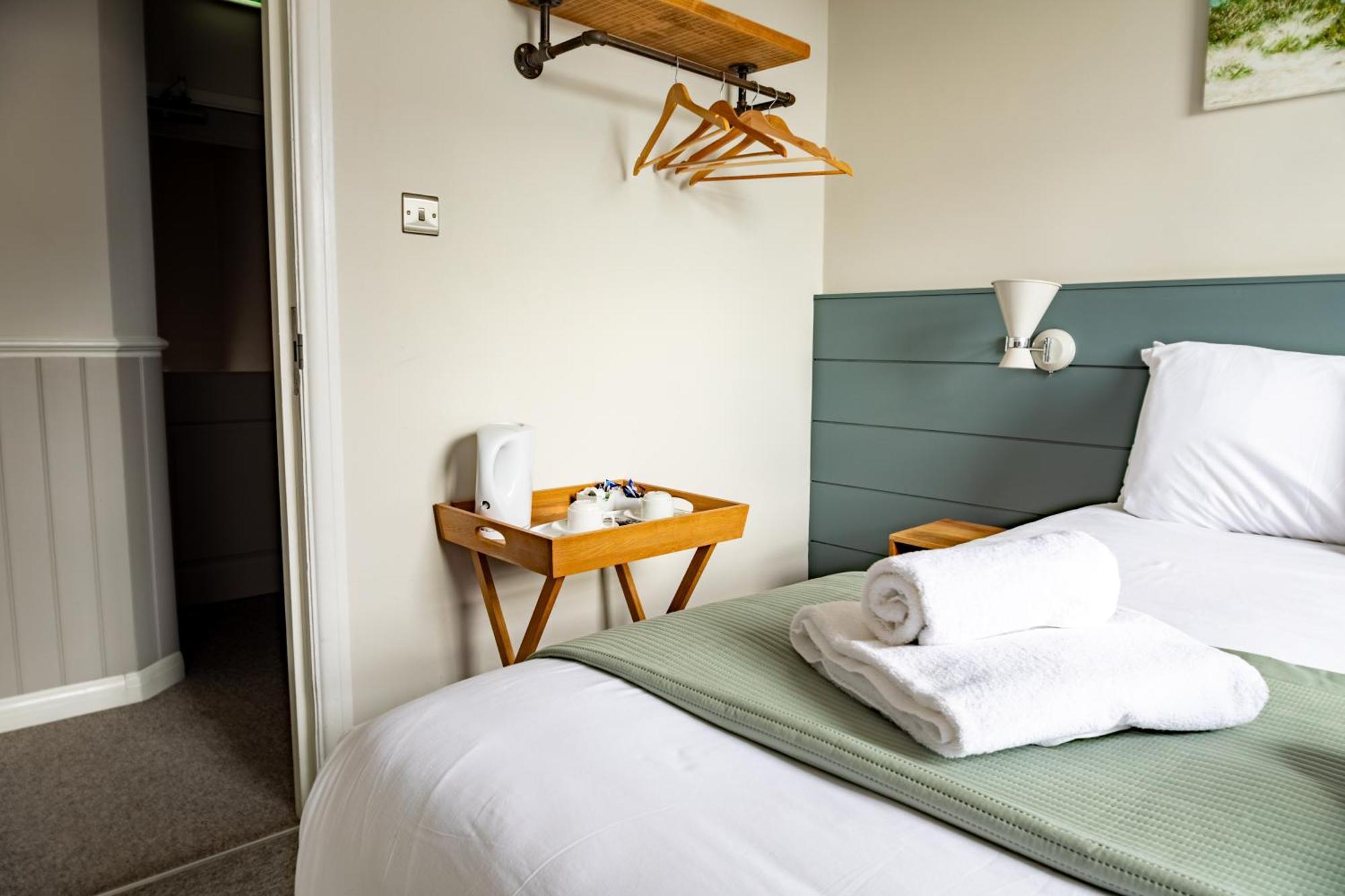 The Bay Hotel 페번시 외부 사진